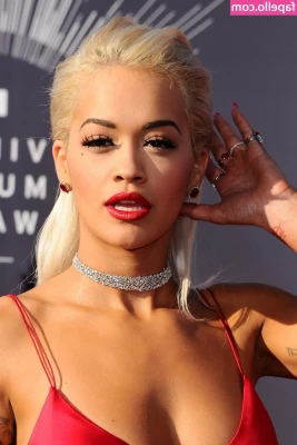 Rita Ora [ rita-ora ] - Pretty Titty Tuesday
