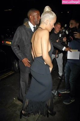 Rita Ora [ rita-ora ] - The wait is over  Check your DMs
