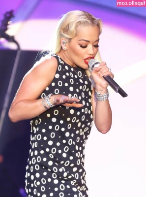Rita Ora [ rita-ora ] - Do you like this bikini?