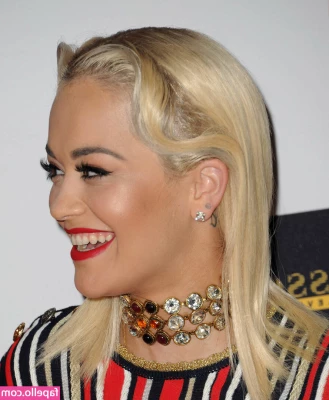 Rita Ora [ rita-ora ] - Trying on outfits for Exxxotica NJ ✨✨