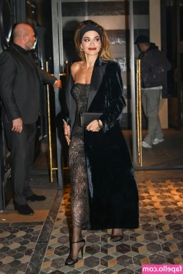 Rita Ora [ rita-ora ] - Backshots for days