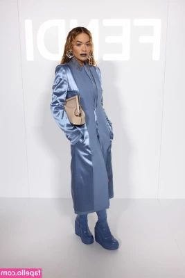 Rita Ora [ rita-ora ] - MY FIRST COSPLAY   - Would you fuck this hot Arkham asylum inmate