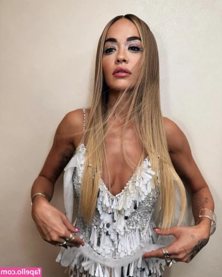 Rita Ora [ rita-ora ] - Teaser pic more teaser pics coming