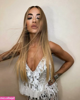 Rita Ora [ rita-ora ] - Tip me $78.5 if you want to see this 🥵 I'm stretching myself out