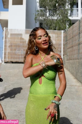 Rita Ora [ rita-ora ] - When you re so wet    I love the sound of WAP     6 tip unlocks the