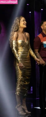 Rita Ora [ rita-ora ] - who doesn t love seeing my Tits and close up toes on a Monday  have