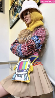Rita Ora [ rita-ora ] - Wagon Wednesday 😍❤️✅ part 1