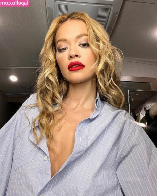 Rita Ora [ rita-ora ] - Check ur DMs for a surprise