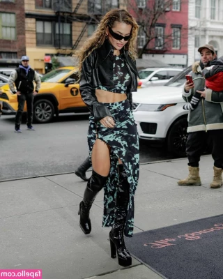 Rita Ora [ rita-ora ] - Just a little photoshoot (make sure you expand the photos)
