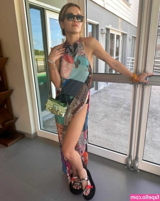 Rita Ora [ rita-ora ] - Do you want to shoot your load all over these? X x x