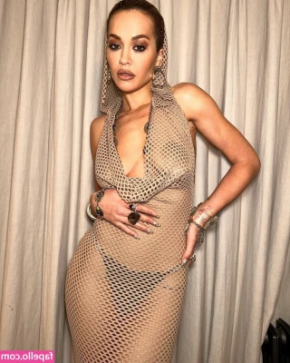 Rita Ora [ rita-ora ] - It s thick thigh Thursday my loves  And you know Ive got thick thighs