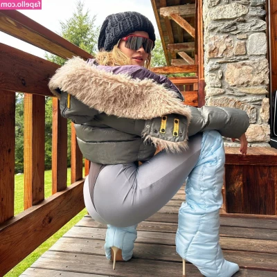 Rita Ora [ rita-ora ] - You wanna suck em  baby part 1