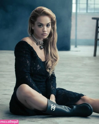 Rita Ora [ rita-ora ] - Just laying down