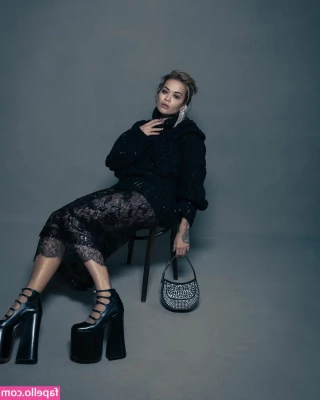 Rita Ora [ rita-ora ] - Too hot to wear underwear today🥵🥵🥵 part 1