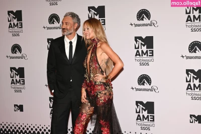 Rita Ora [ rita-ora ] - Come and fuck me in my ass