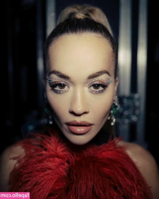 Rita Ora [ rita-ora ] - Když je venku teplo