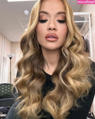 Rita Ora [ rita-ora ] - Naughty ones only posted on @tiny_nympho ❤️❤️