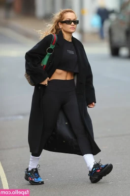Rita Ora [ rita-ora ] - Someone who wants to share my link somewhere  txt me