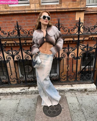 Rita Ora [ rita-ora ] - Feeling like a heavy dog today