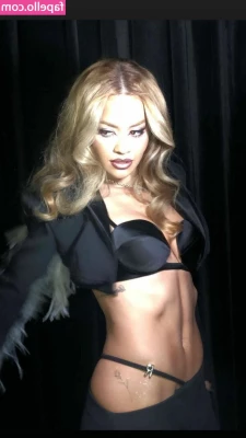 Rita Ora [ rita-ora ] - Bora ver    gay