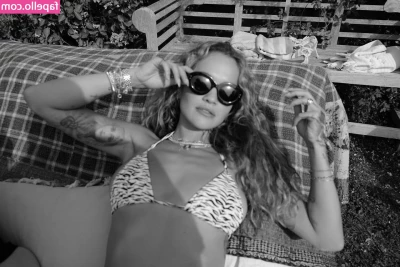 Rita Ora [ rita-ora ] - And one last photo drop from that shoot with @vinaskyy - showing off