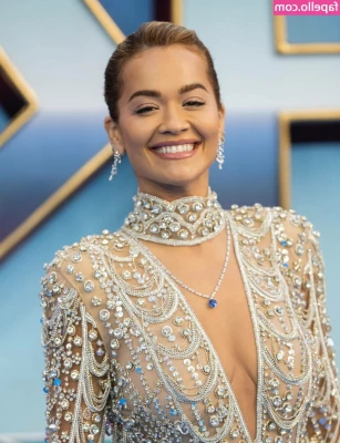 Rita Ora [ rita-ora ] - I’m surrounded by so many beautiful asses rn