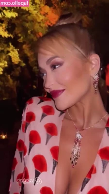 Rita Ora [ rita-ora ] - 3 Explosive Cumshot From All The Fucking And Sucking Cumshot 