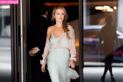 Rita Ora [ rita-ora ] - I ve been a very naughty girl