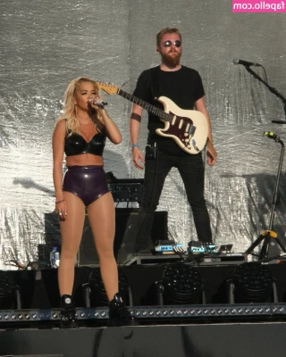 Rita Ora [ rita-ora ] - Tip $10 for a HUGE never before seen bundle of ass worship &