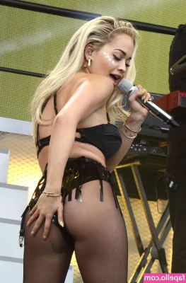 Rita Ora [ rita-ora ] - Let s get this weekend started
