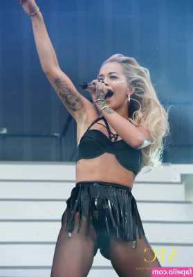 Rita Ora [ rita-ora ] - All that s missing is you in my DM s  lt 3