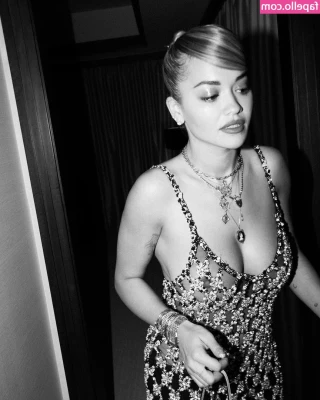 Rita Ora [ rita-ora ] - Playtime with your Catboy    Here a little   video from my Aoba as