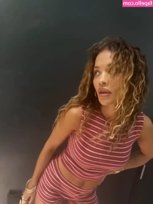 Rita Ora [ rita-ora ] - Just waiting for you