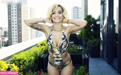 Rita Ora [ rita-ora ] - Pierced Nipples in the Snow ❤️