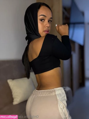 minilexie - Good evening babe! 💕  I hope you are just as happy to be here as I
