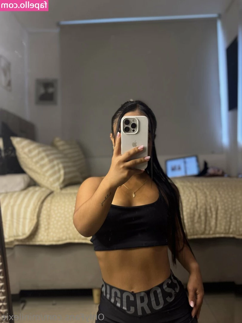 minilexie - Making customs today message me if you’re interested ❤️ &