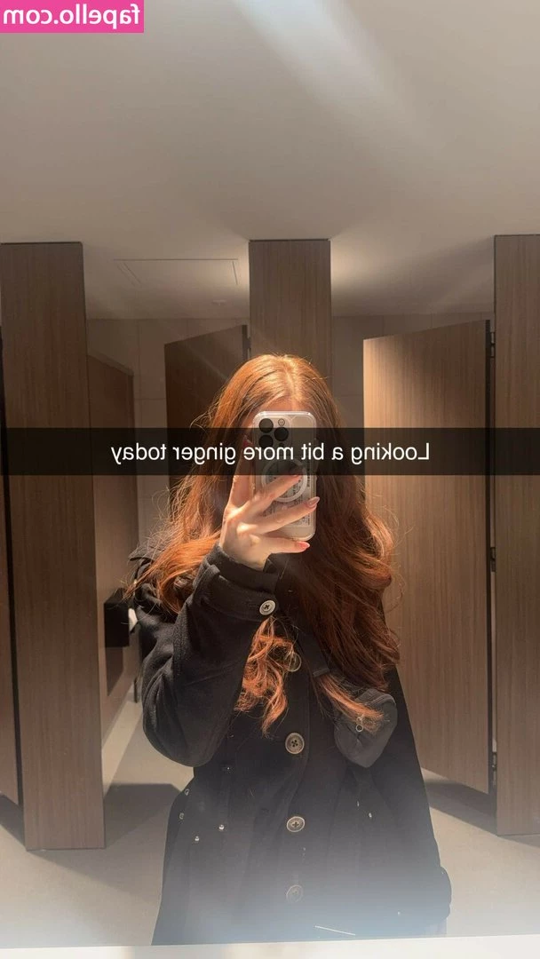Giulia Bruno [ giulia-bruno ] - Are any of you into fetishes  If soo what fetishes  Id love to try