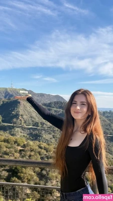 Giulia Bruno [ giulia-bruno ] - I got these pictures from some creepy voyeur! 😤