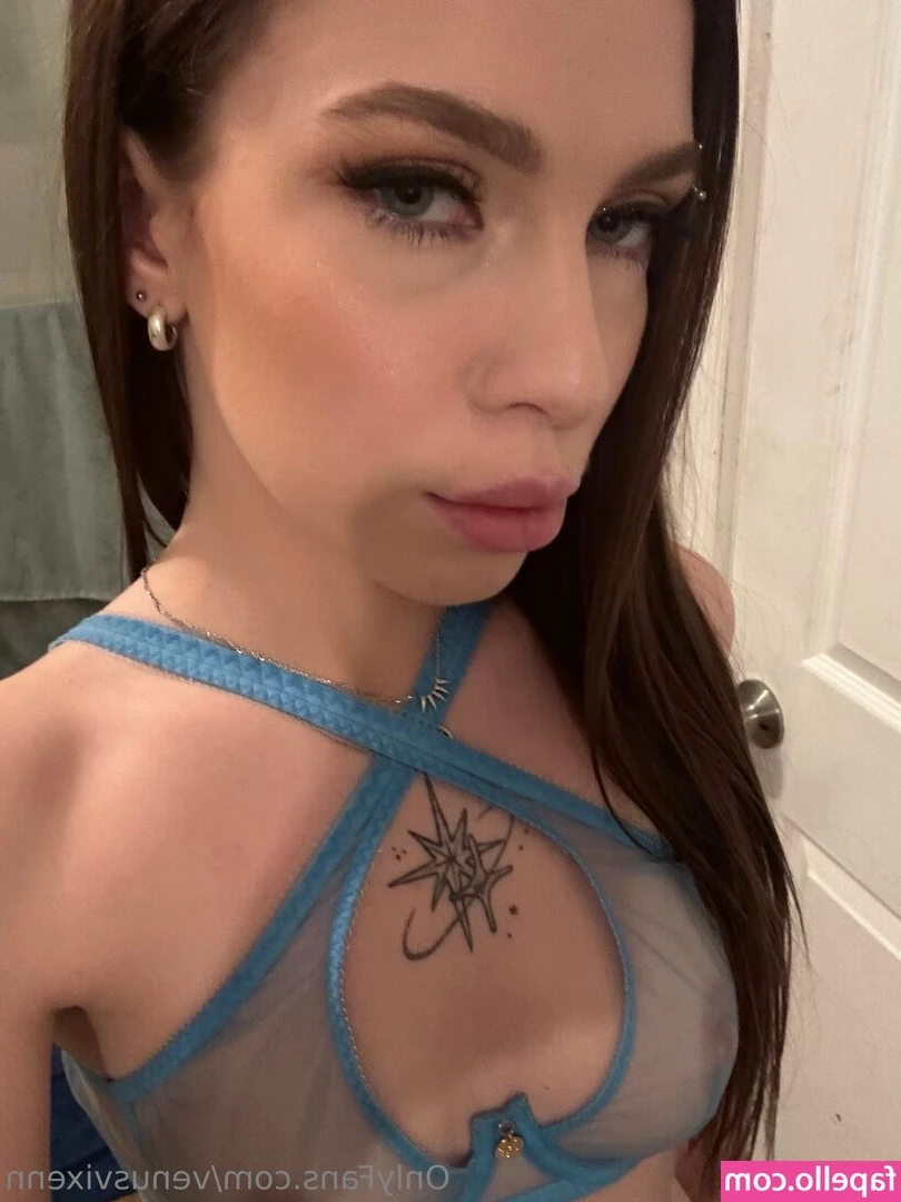 venusvixenn - Lookin back at it