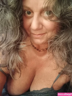Ana Costa Pinto [ ana-costa-pinto ] - Quicky before I went to sleep