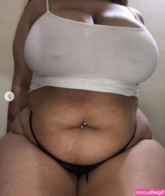 ehagabss_ [ ehagabss ] - Wanna join me and pour oil all over me? check your dms