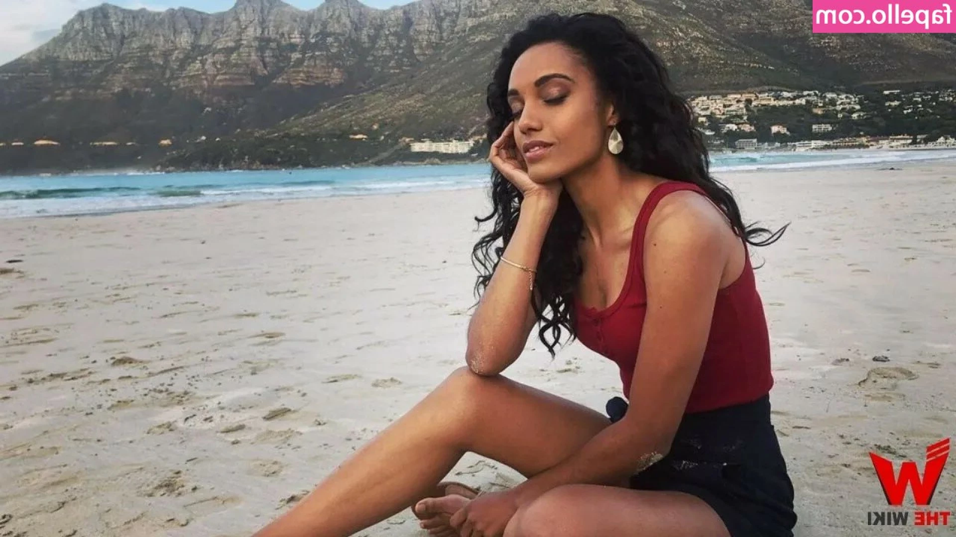Maisie Richardson-Sellers [ maisie-richardson-sellers ] - would you like to see more of me    I got bored today and I decided