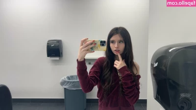 Princess Emy [ princess-emy ] - Let me make your fantasies CUM true...