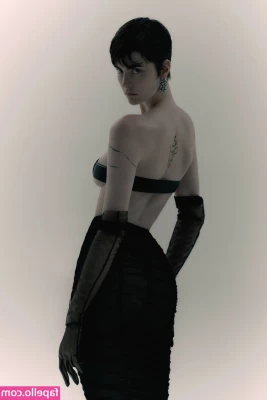 Anastasia Jovanovic [ anastasia-jovanovic ] - Let me pour you a drink