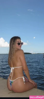 Sabrinavvega - What video do you want to see next  Comment below with other