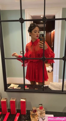 Lilychee - Happy extremely hot   Thursday  Soaping up to wash off the sweat 
