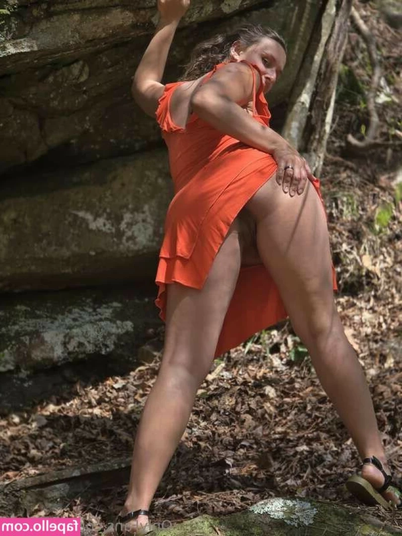 Mishyluv [ mishyluv-1 ] - I'll let your imagination decide what happens next 😉