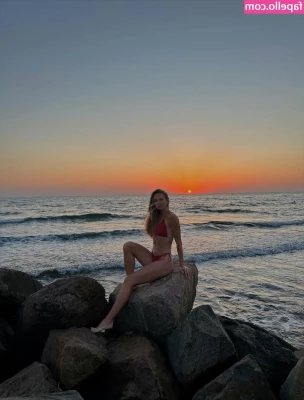 Valentyna Demchenko [ valentyna-demchenko ] - My plan was to get through messages today. But my Facebook got hacked