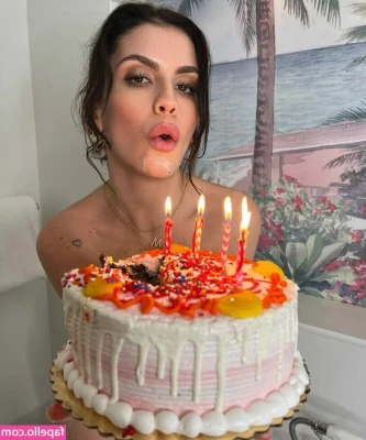 Alexis Morgan [ alexis-morgan ] - CALLING ALL COCKS  I need your best pic  RN