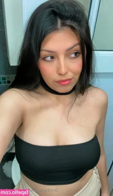 hotbabesofia - Hey there   It s time for my very first post    Stay tuned for more